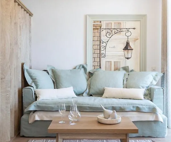 Rivoli Luxurious Seaview In Liston Square *
