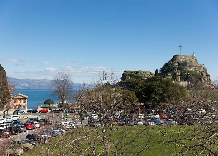 Rivoli Luxurious Seaview In Liston Square * コルフ島