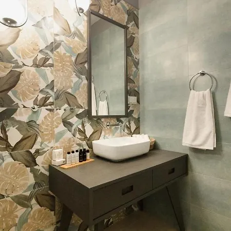 Rivoli Luxurious Seaview In Liston Square